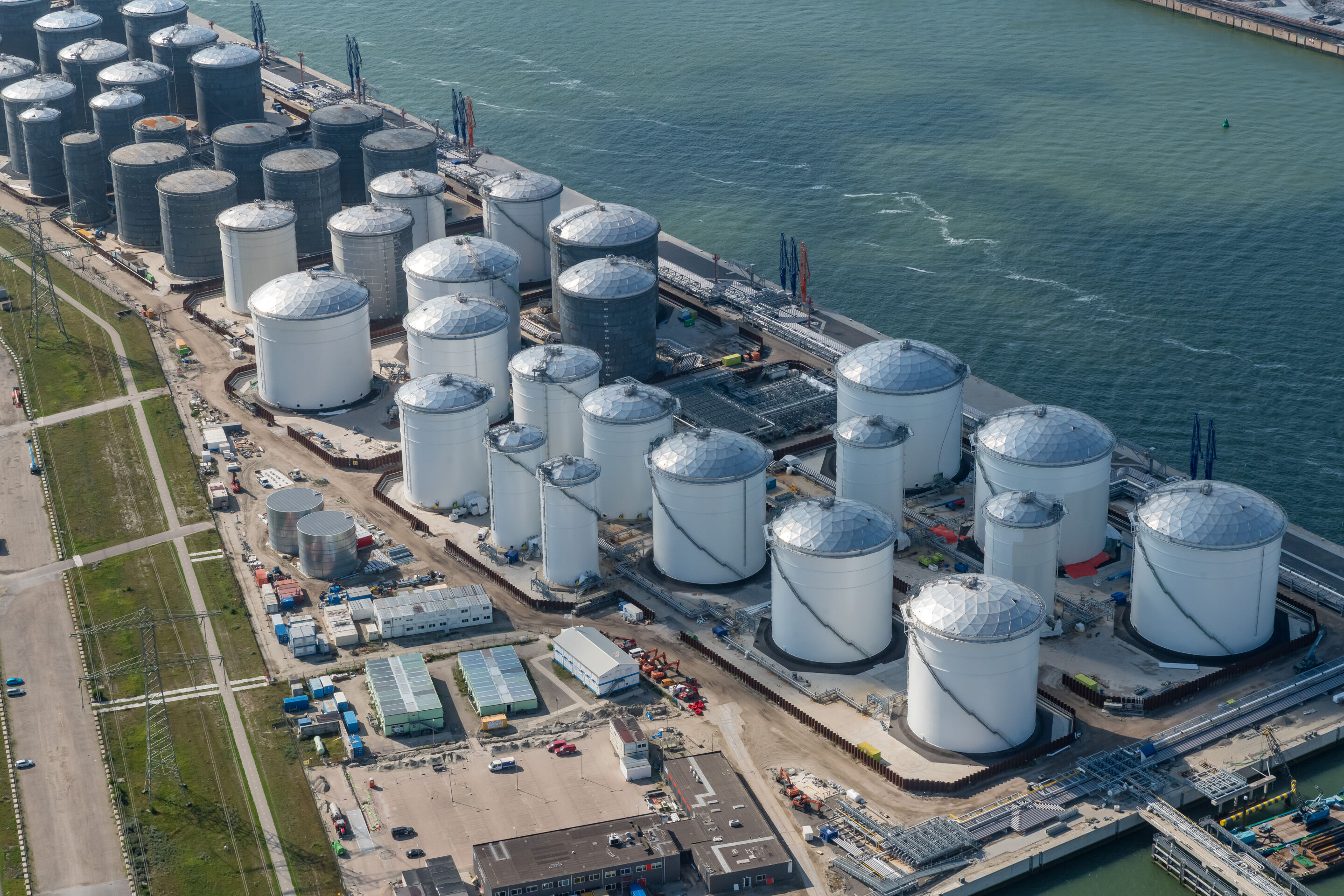hes-hartel-tank-terminal