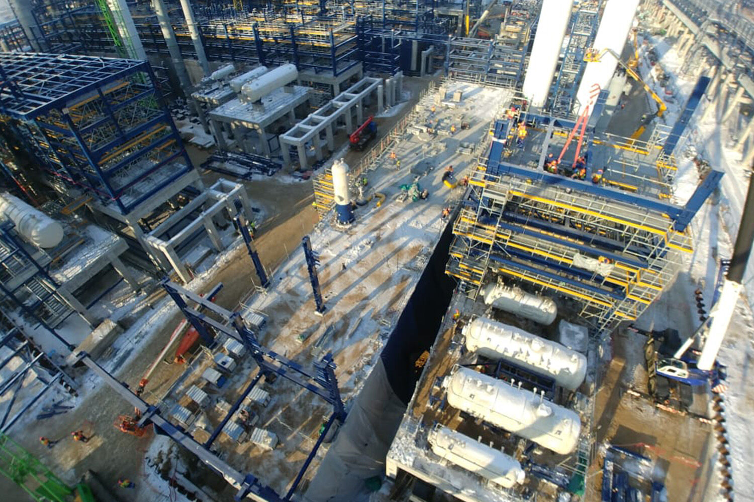 gazprom-neft-combine-oil-refining-unit-euro-mnpz