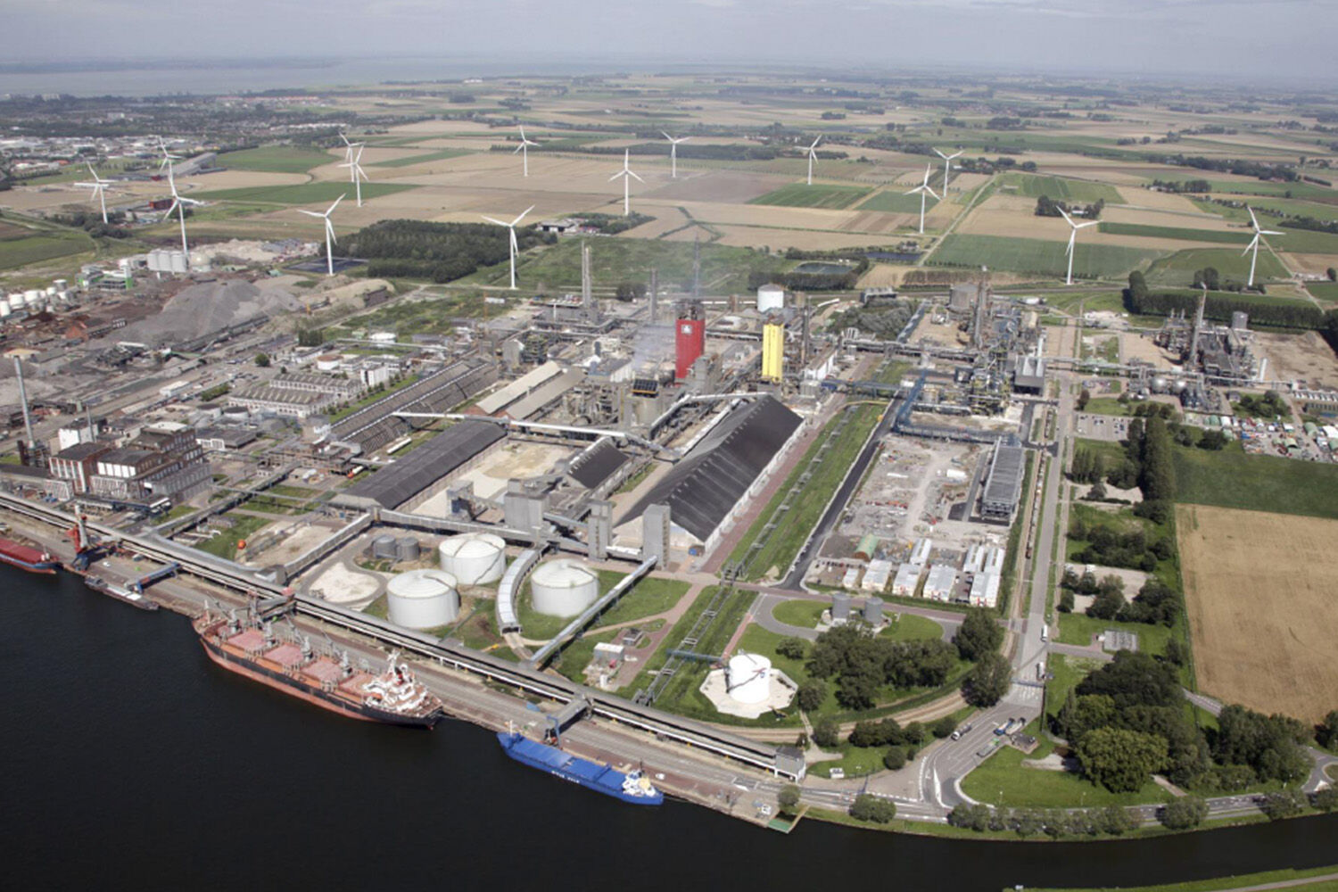 yara-sluiskil-urea-granulation-plant